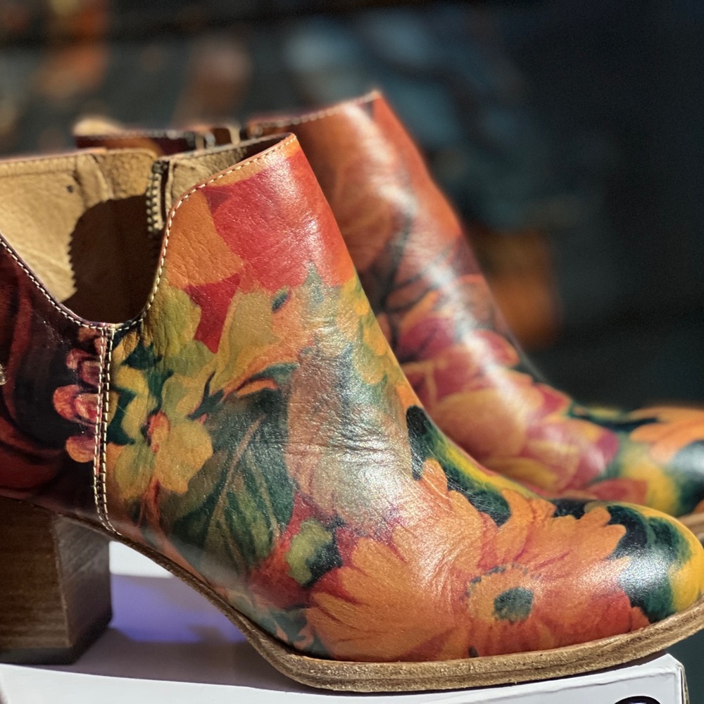 Patricia Nash Floral Leather Ankle Boots